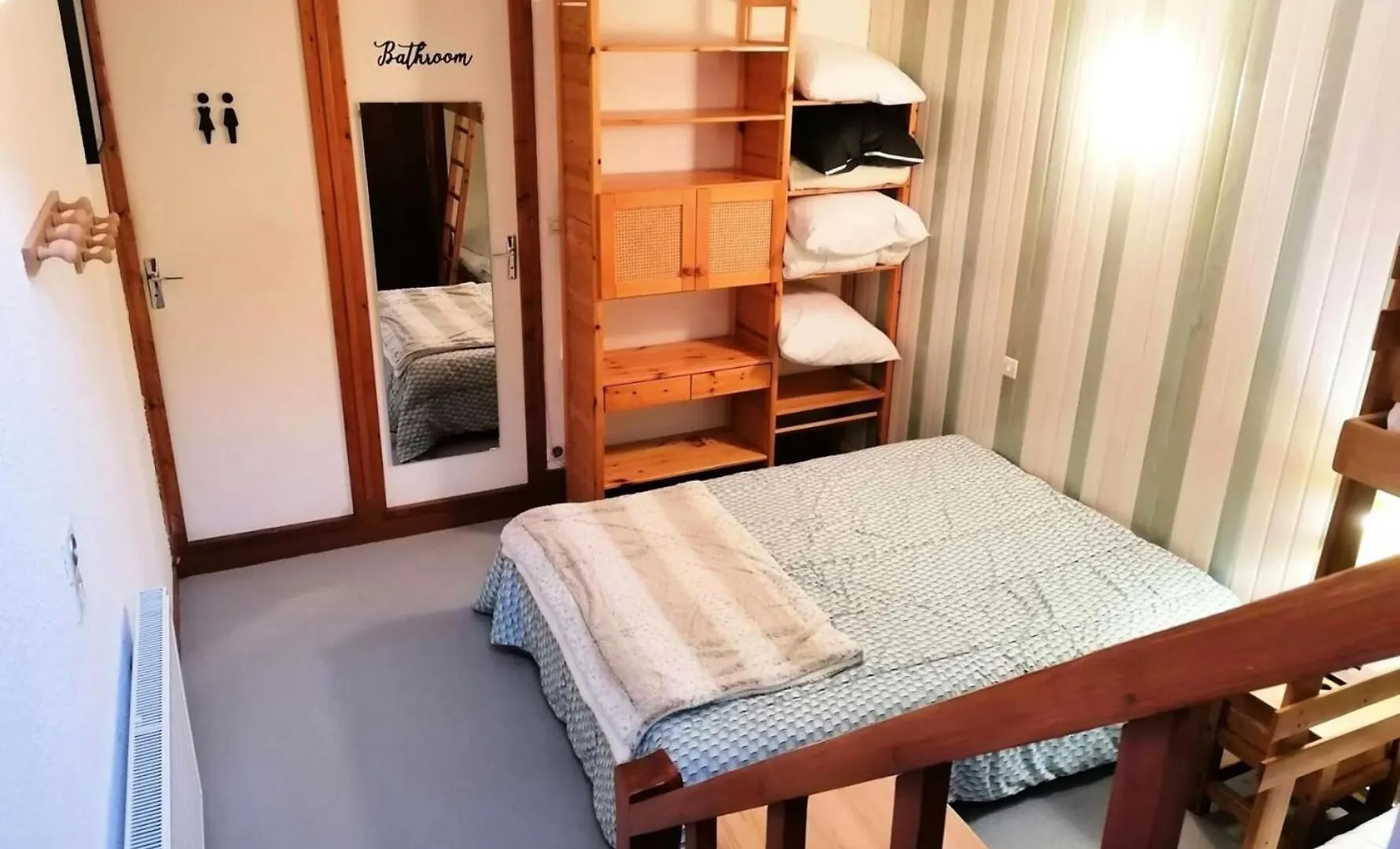 Residence La Meije - Studio Cabine 4/5 Pers - Le Meije- Plagne Centre Mae-3044 La Plagne 0*,  Francja